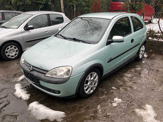 2001 opel corsa personenauto - afbeelding 1 van  18