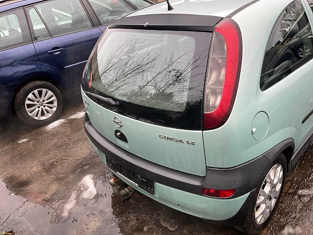 2001 opel corsa personenauto - afbeelding 13 van  18