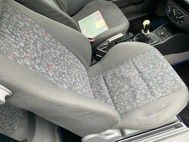 2001 opel corsa personenauto - afbeelding 7 van  15