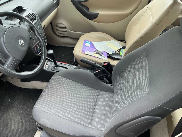 2001 opel corsa - afbeelding 10 van  21