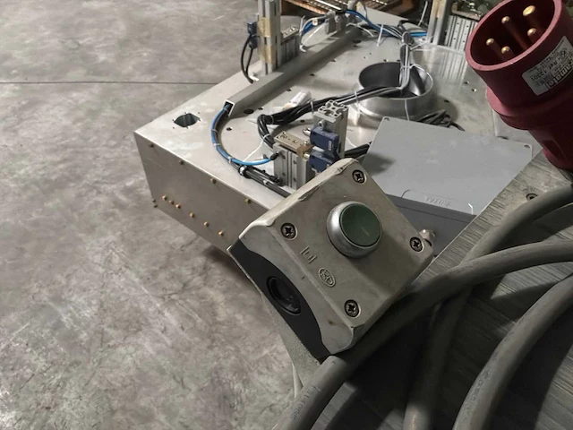 2001 pmf unifold em010 persmachine - afbeelding 8 van  11