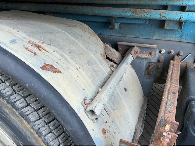 2001 renault 22 ava 320 dci vrachtwagen - afbeelding 11 van  32