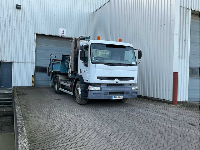 2001 renault 22 ava 320 dci vrachtwagen - afbeelding 1 van  32