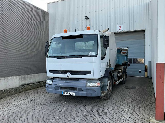 2001 renault 22 ava 320 dci vrachtwagen - afbeelding 23 van  32