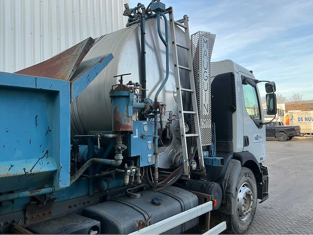 2001 renault 22 ava 320 dci vrachtwagen - afbeelding 32 van  32