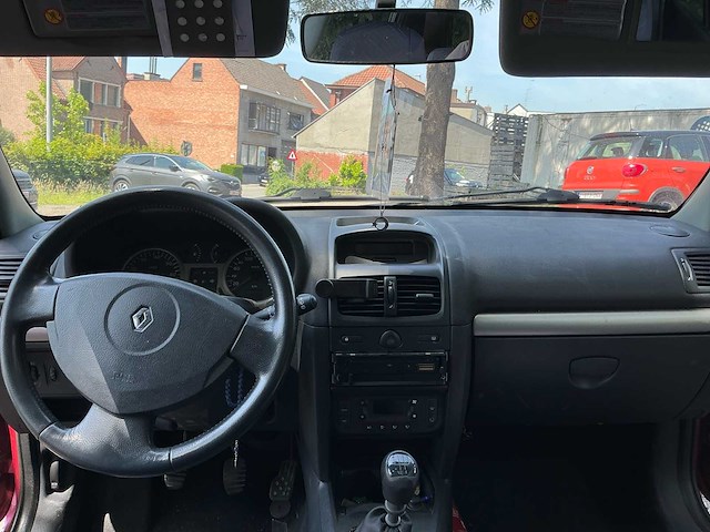 2001 renault clio b personenauto - afbeelding 21 van  41