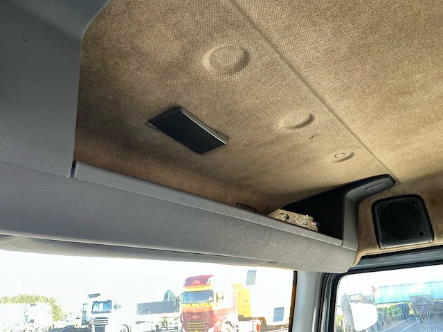 2001 renault paardenvrachtwagen - afbeelding 16 van  54