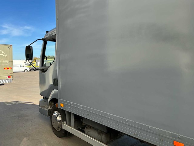 2001 renault paardenvrachtwagen - afbeelding 54 van  54