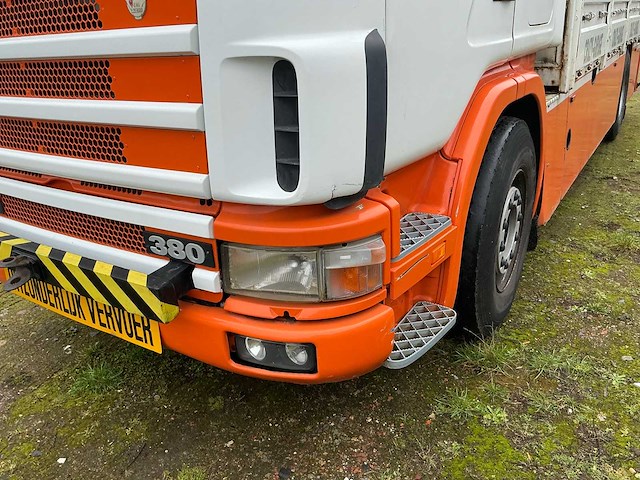 2001 scania gb4x2/6 vrachtwagen + kraan - afbeelding 8 van  47