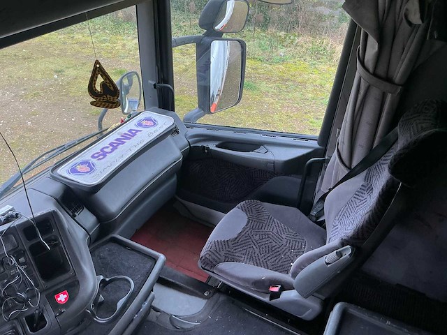 2001 scania gb4x2/6 vrachtwagen + kraan - afbeelding 18 van  47