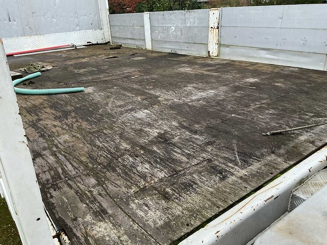 2001 scania gb4x2/6 vrachtwagen + kraan - afbeelding 25 van  47