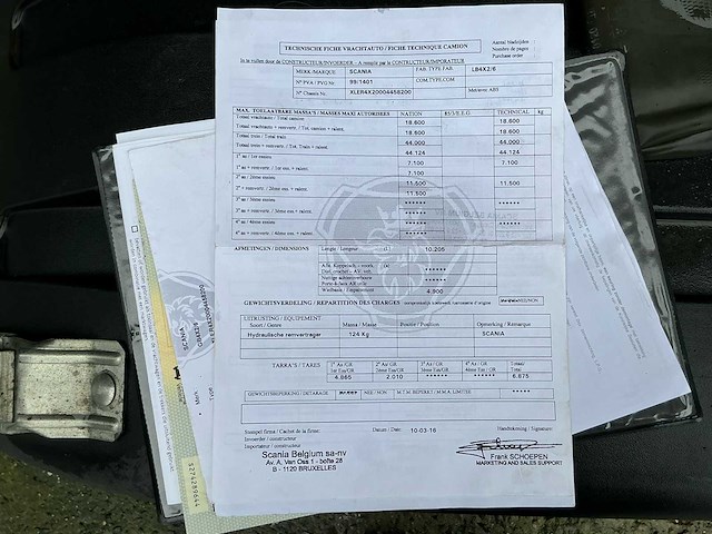 2001 scania gb4x2/6 vrachtwagen + kraan - afbeelding 40 van  47