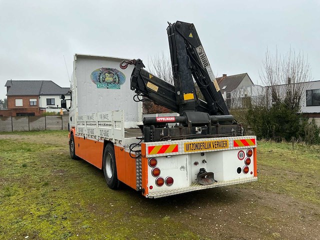 2001 scania gb4x2/6 vrachtwagen + kraan - afbeelding 44 van  47