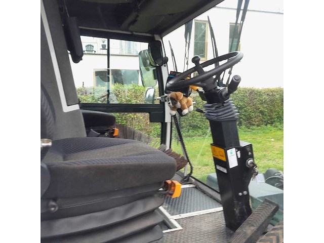 2001 schmidt cleango 400 straatveegmachine - afbeelding 19 van  28