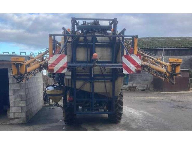 2001 sieger sma gemonteerde spuit - afbeelding 3 van  16