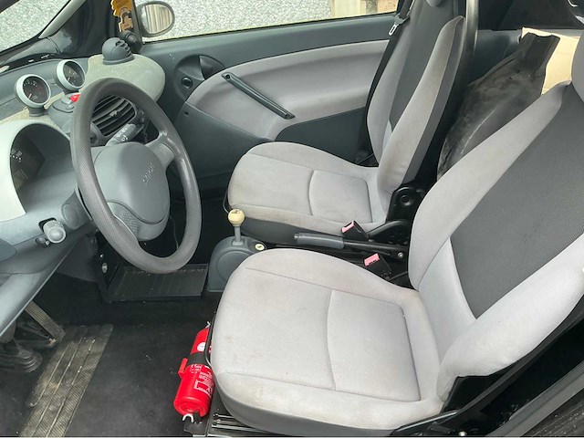 2001 smart mc01 personenauto - afbeelding 9 van  13