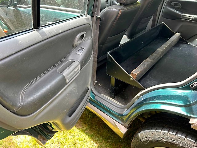 2001 suzuki grand vitara 2.0 td personenauto - afbeelding 17 van  18