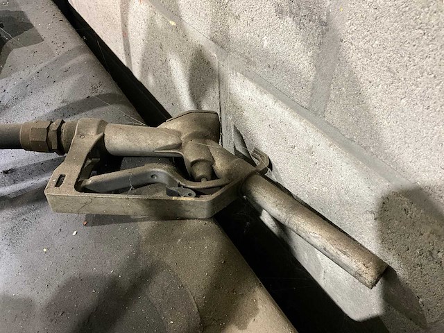 2001 titan bt600 stookolietank - afbeelding 6 van  8