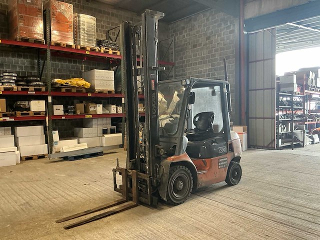 2001 toyota 02-7fdf25 vorkheftruck - afbeelding 1 van  20