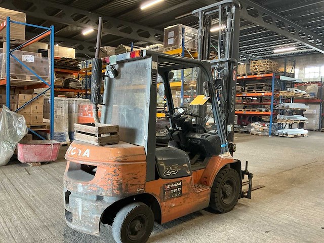 2001 toyota 02-7fdf25 vorkheftruck - afbeelding 16 van  20