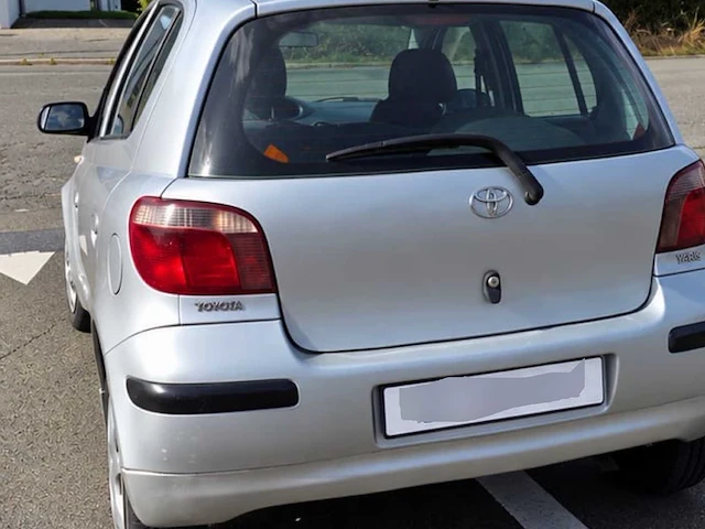 2001 toyota yaris auto - afbeelding 4 van  11