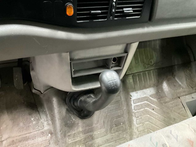 2001 volkswagen lichte vrachtwagen - afbeelding 7 van  34