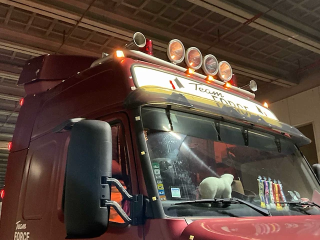 2001 volvo nh 12 trekker tr - afbeelding 14 van  57