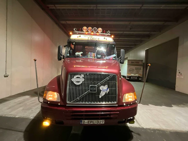 2001 volvo nh 12 trekker tr - afbeelding 46 van  57