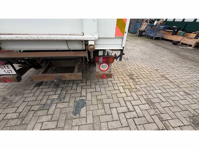 2002 - mercedes - atego - various transport equipment - afbeelding 21 van  24