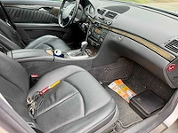 2002 - mercedes - e220cdi - sedan - afbeelding 4 van  23