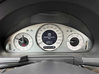 2002 - mercedes - e220cdi - sedan - afbeelding 2 van  23