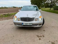 2002 - mercedes - e220cdi - sedan - afbeelding 12 van  23