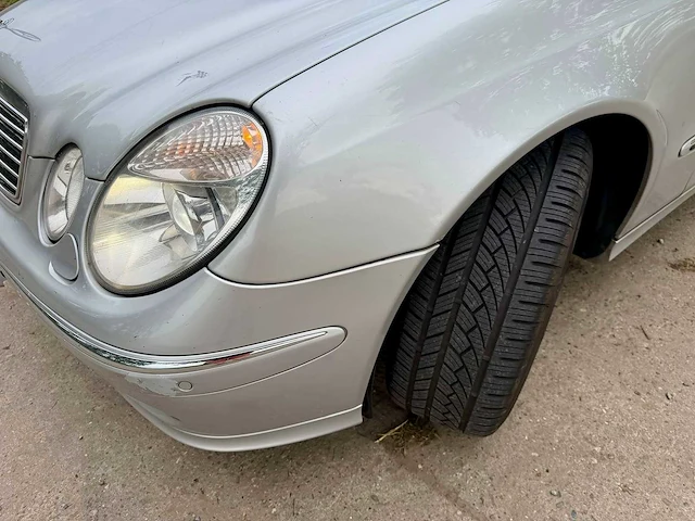 2002 - mercedes - e220cdi - sedan - afbeelding 6 van  23