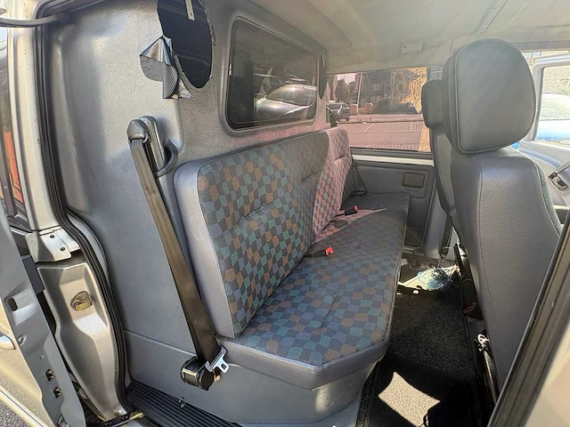 2002 - mercedes-benz - vito - 110 cdi dc - car - afbeelding 13 van  34