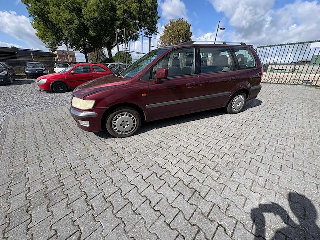 2002 - mitsubishi - space wagon - 2.4 gdi glxi 7p. - car - afbeelding 1 van  28