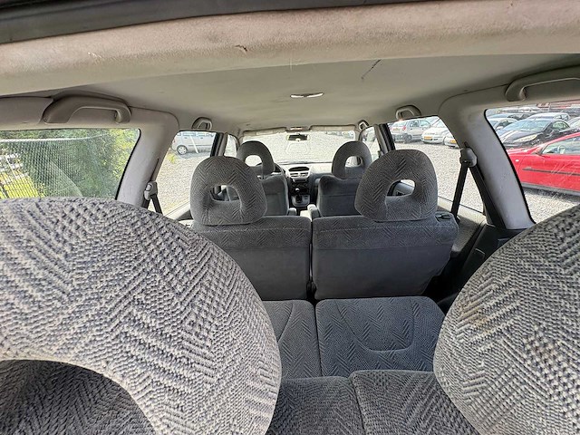 2002 - mitsubishi - space wagon - 2.4 gdi glxi 7p. - car - afbeelding 15 van  28