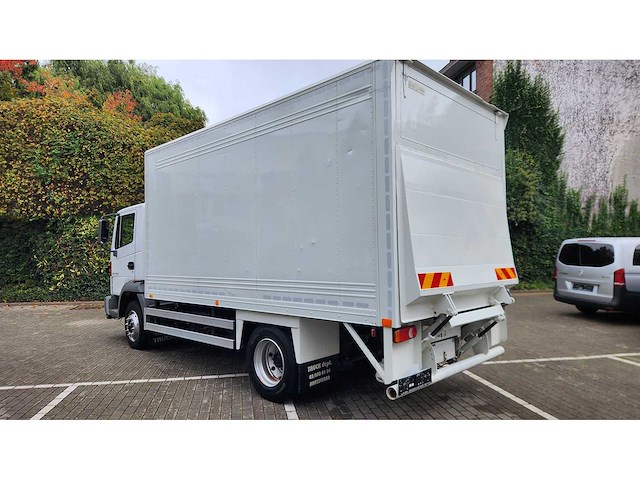 2002 - nissan - atleon - truck - afbeelding 32 van  37