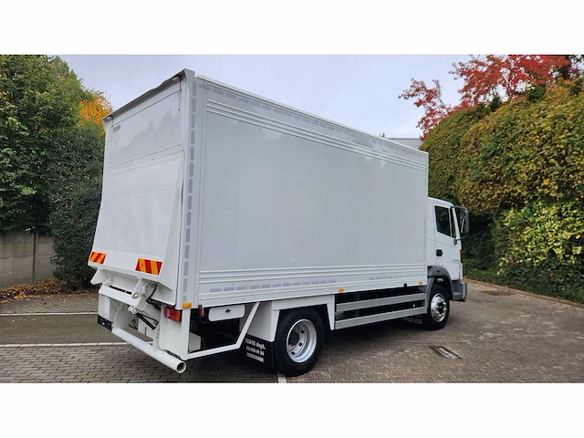 2002 - nissan - atleon - truck - afbeelding 37 van  37