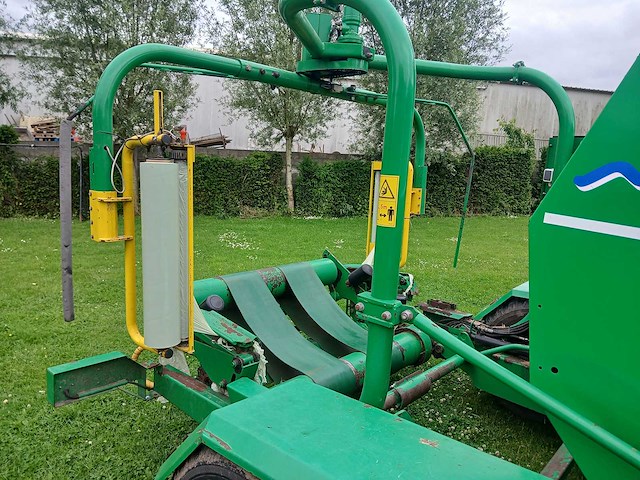 2002 agronic 1302 combi baler – robuuste combinatiepers met geïntegreerde wikkelaar - afbeelding 16 van  51