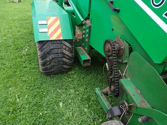 2002 agronic 1302 combi baler – robuuste combinatiepers met geïntegreerde wikkelaar - afbeelding 40 van  51