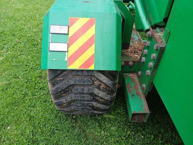 2002 agronic 1302 combi baler – robuuste combinatiepers met geïntegreerde wikkelaar - afbeelding 41 van  51