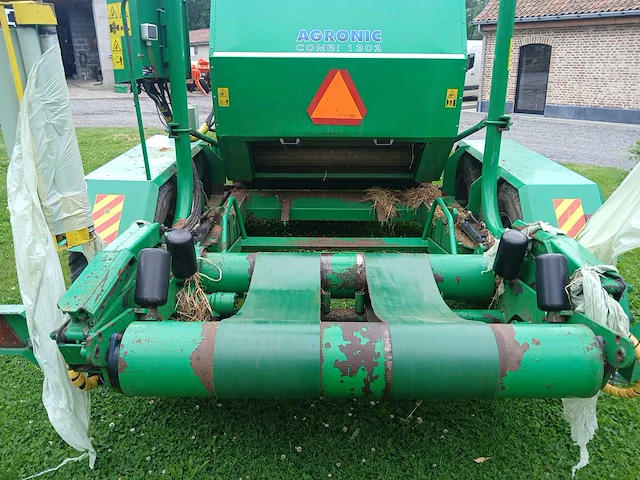 2002 agronic 1302 combi baler – robuuste combinatiepers met geïntegreerde wikkelaar - afbeelding 27 van  51