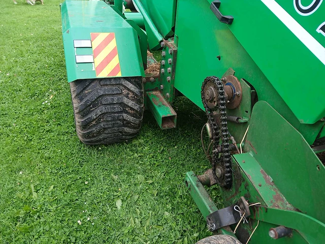 2002 agronic 1302 combi baler – robuuste combinatiepers met geïntegreerde wikkelaar - afbeelding 40 van  51