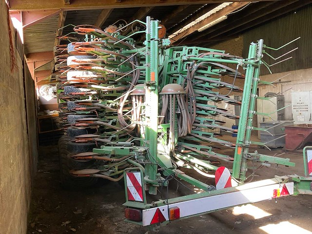 2002 amazone cirrus 9000 zaaibedcombinatie - afbeelding 2 van  31