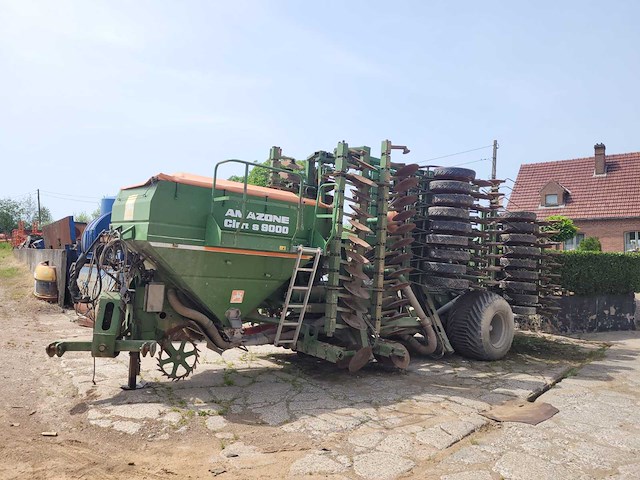 2002 amazone cirrus 9000 zaaibedcombinatie - afbeelding 1 van  31