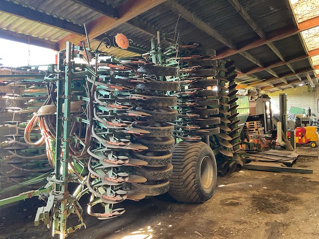 2002 amazone cirrus 9000 zaaibedcombinatie - afbeelding 29 van  31