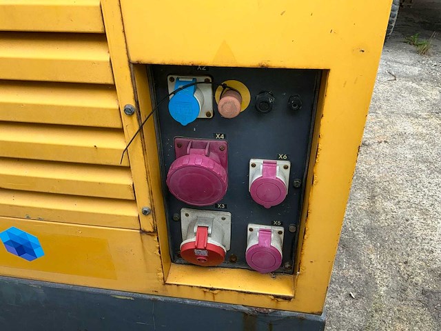 2002 atlas copco qas 125/volvo stroomgenerator - afbeelding 4 van  6