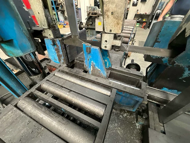 2002 bigstone metalen horizontale bandzaagmachine - afbeelding 3 van  13
