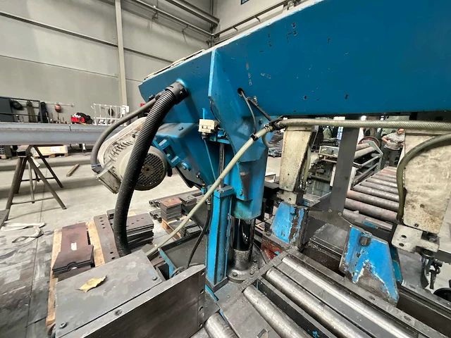 2002 bigstone metalen horizontale bandzaagmachine - afbeelding 4 van  13