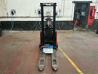 2002 bt s12f stapelaar - afbeelding 14 van  15